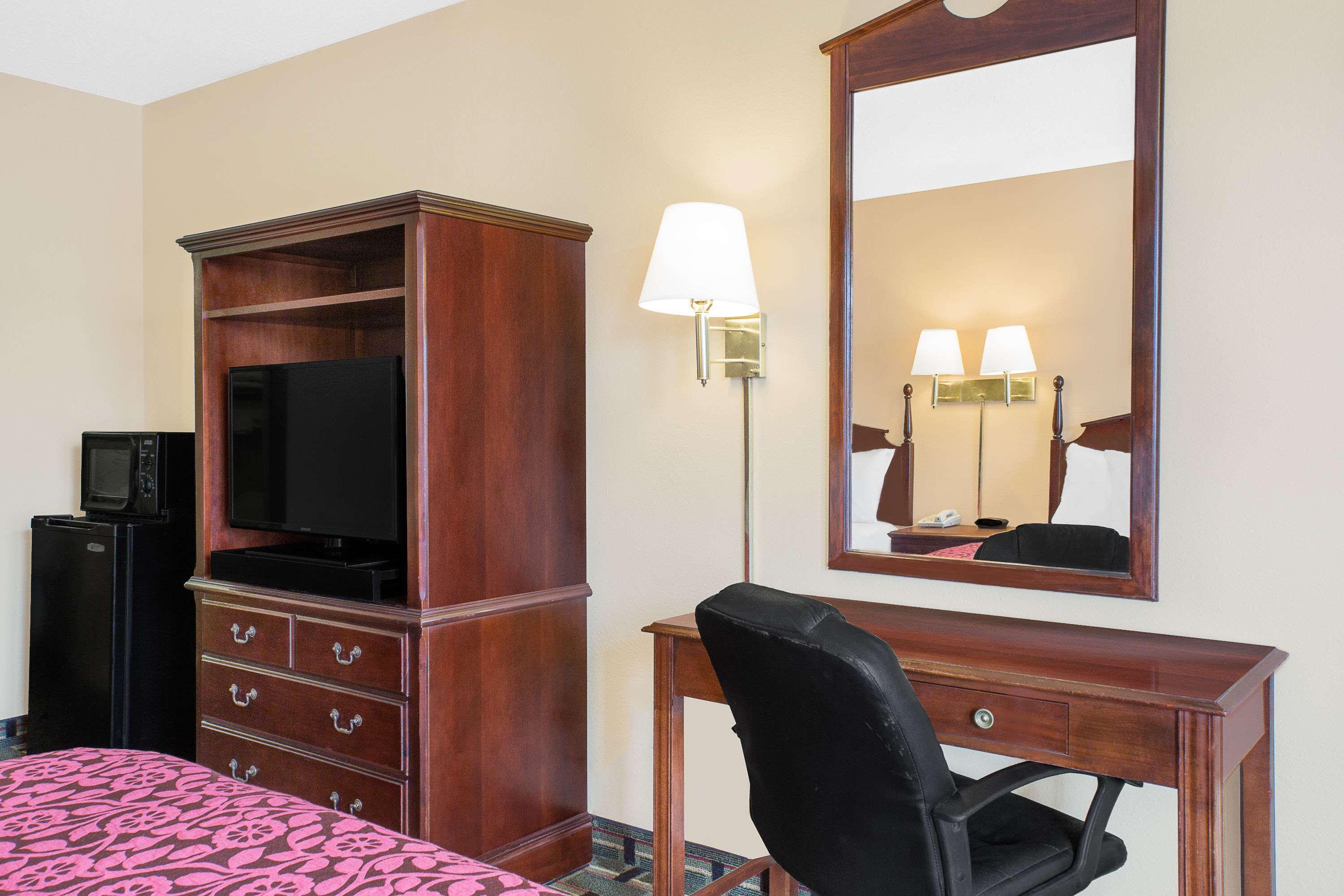 Meridian Inn Hotel Extérieur photo